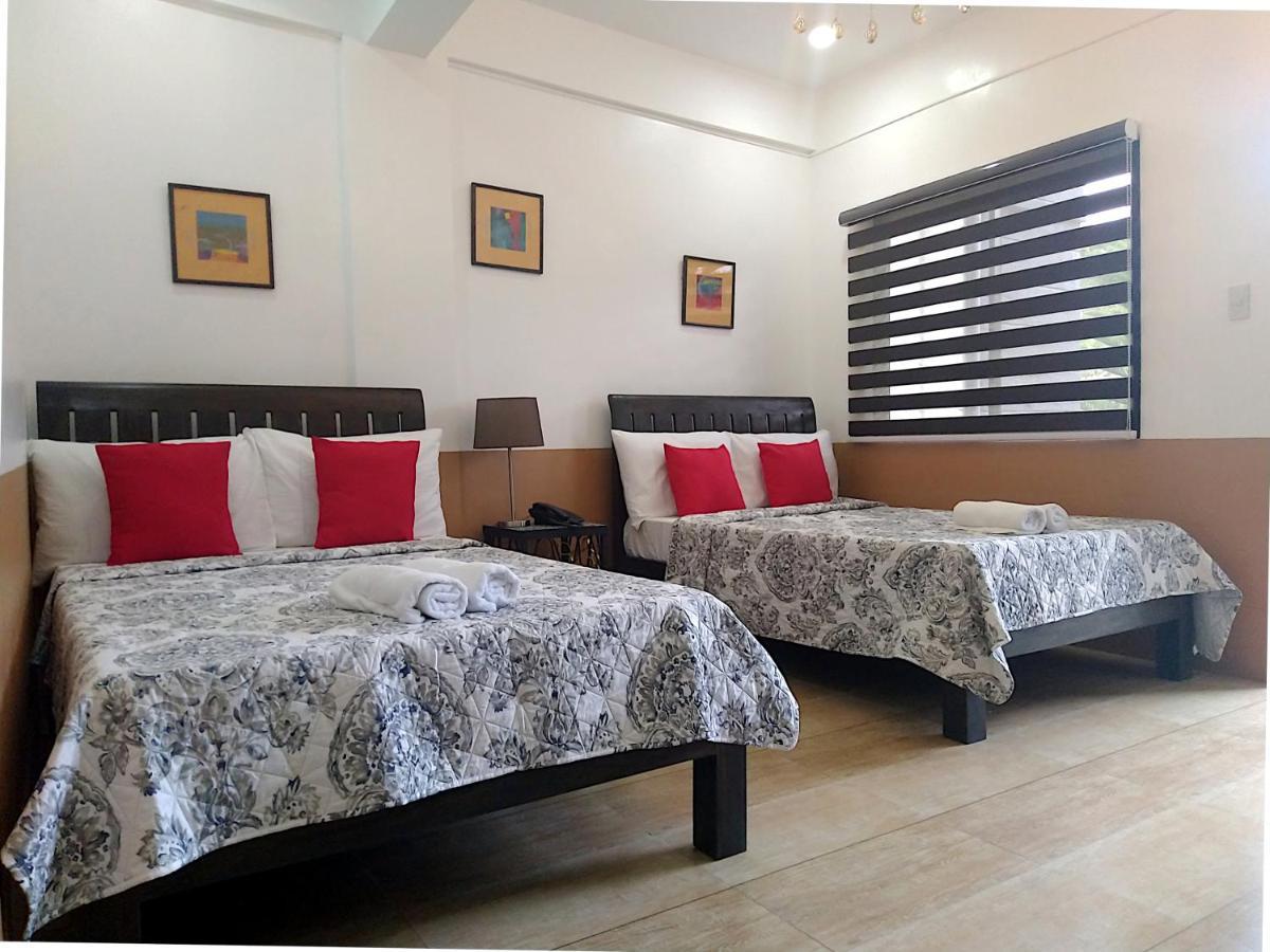 Jil's Apartelle Tagaytay City Extérieur photo