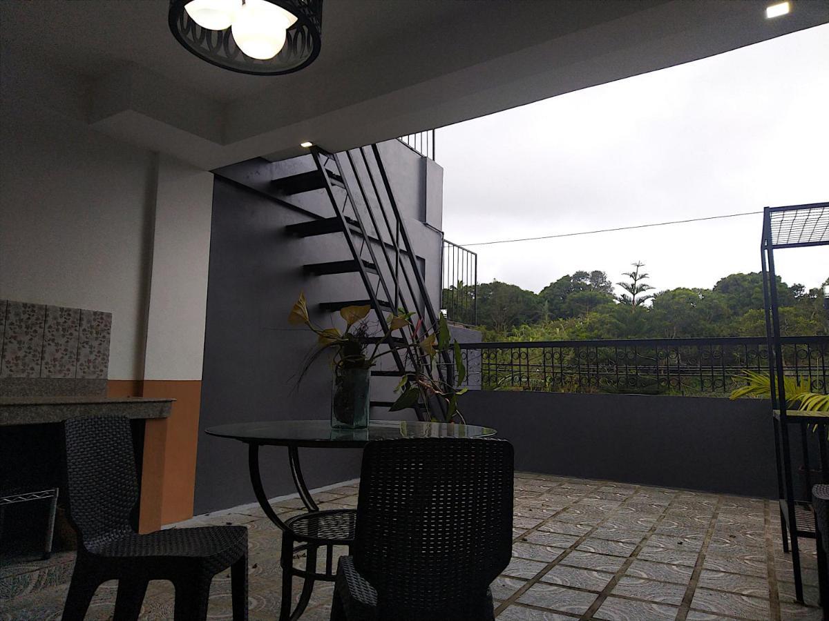 Jil's Apartelle Tagaytay City Extérieur photo