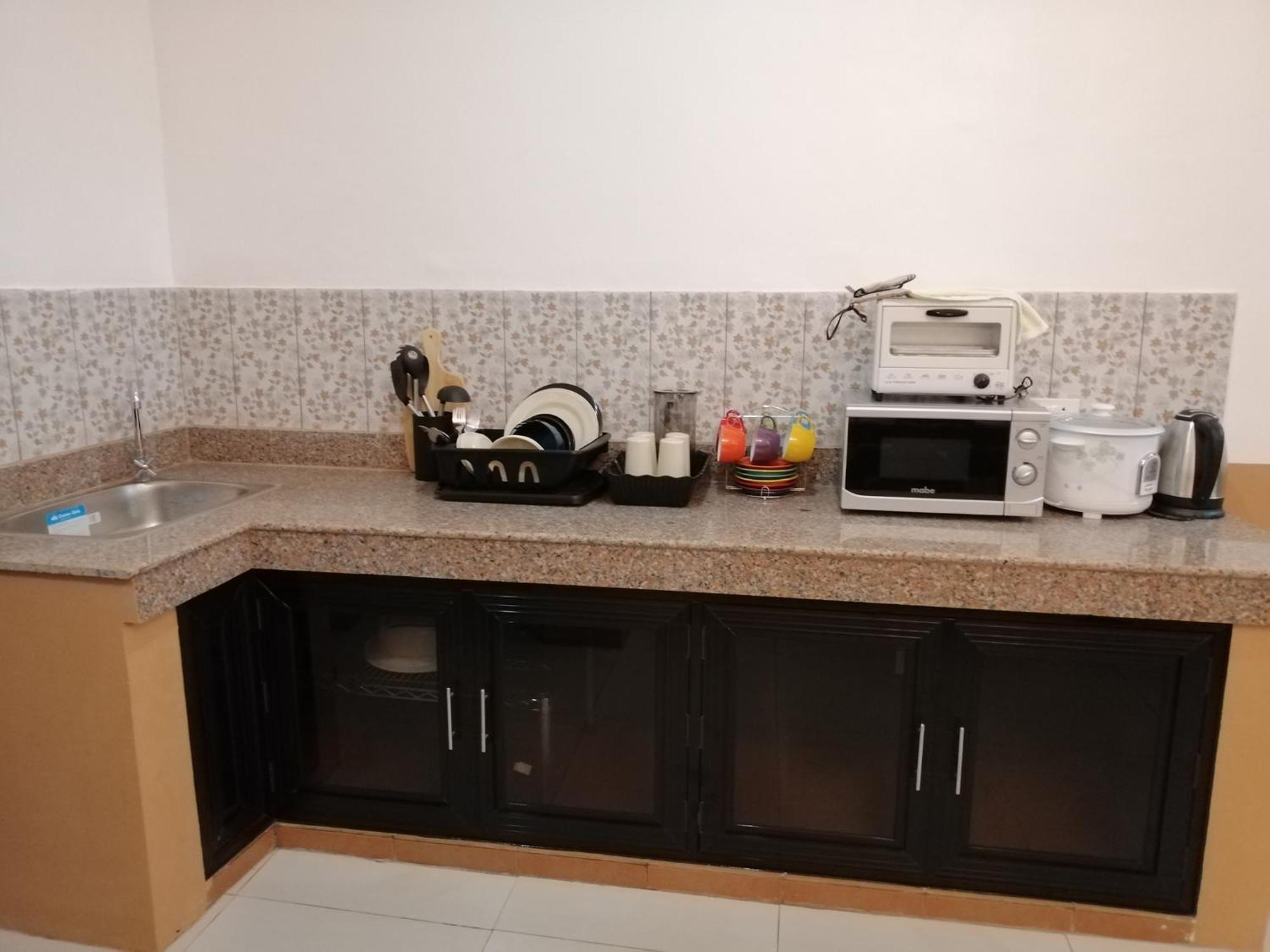 Jil's Apartelle Tagaytay City Extérieur photo